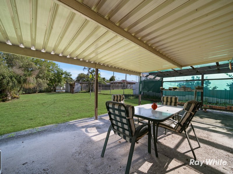 Photo - 16 Yvonne Drive, Boronia Heights QLD 4124 - Image 5