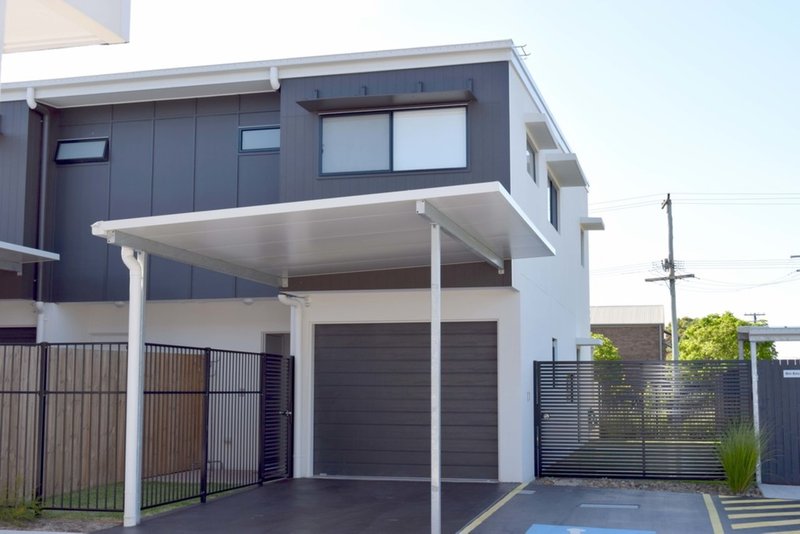 Photo - 1/60-62 Anzac Avenue, Maroochydore QLD 4558 - Image 2