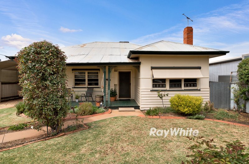 Photo - 160 Almond Avenue, Mildura VIC 3500 - Image 1