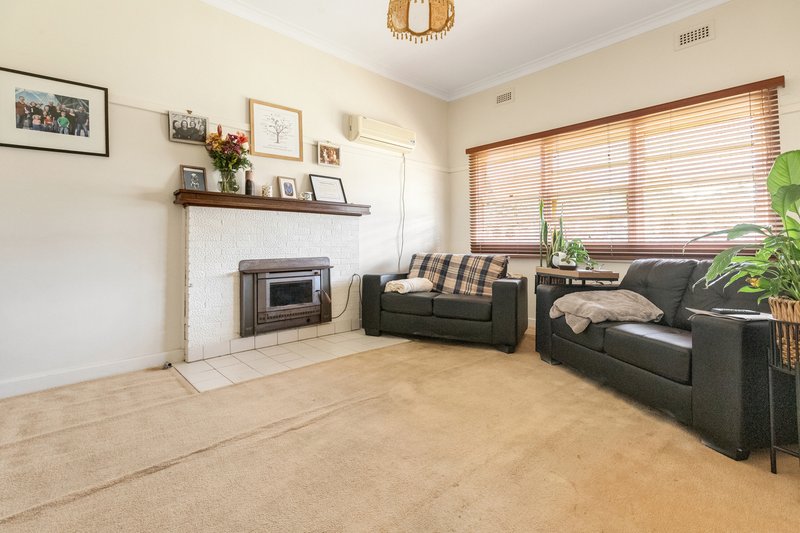 Photo - 160 Almond Avenue, Mildura VIC 3500 - Image 4