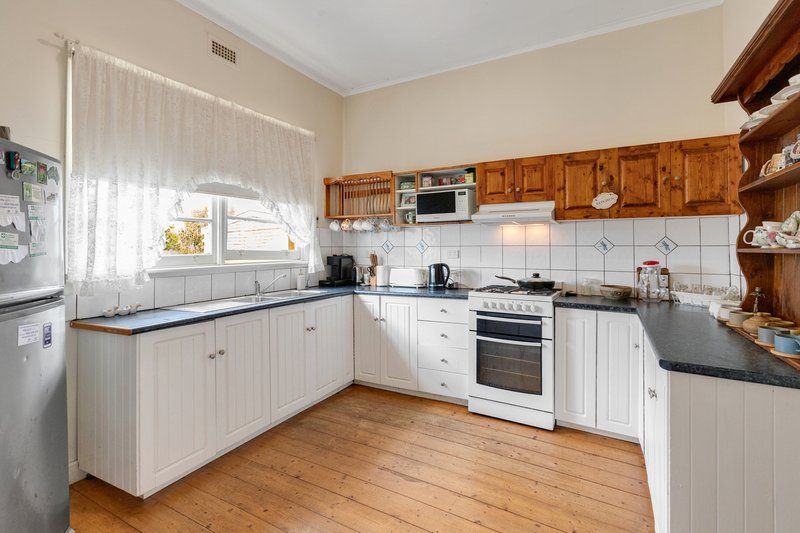 Photo - 160 Almond Avenue, Mildura VIC 3500 - Image 6