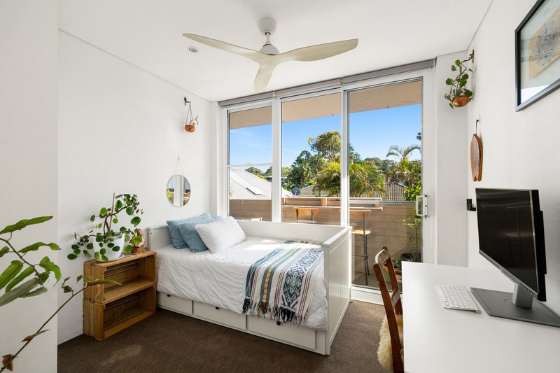 Photo - 1/60 Barrenjoey Road, Mona Vale NSW 2103 - Image 7