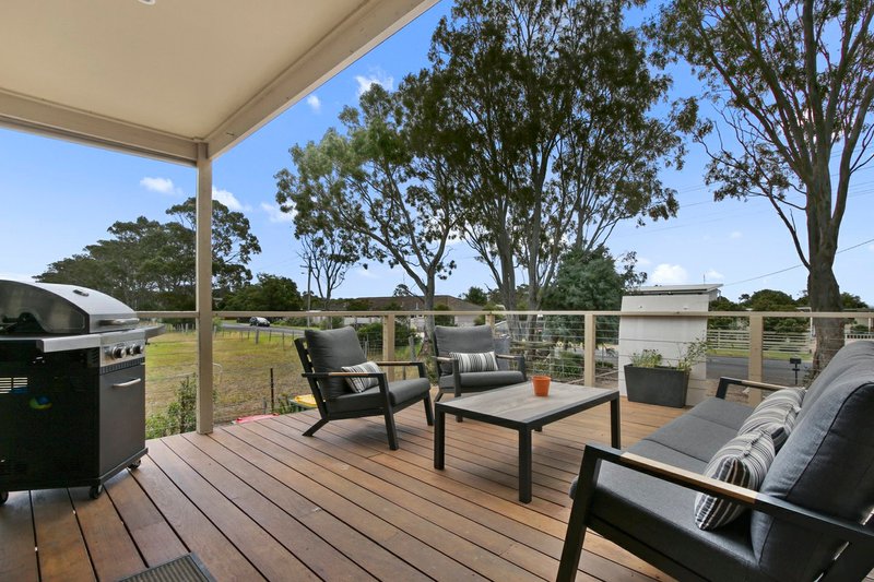 Photo - 160 Bay Road, Eagle Point VIC 3878 - Image 3