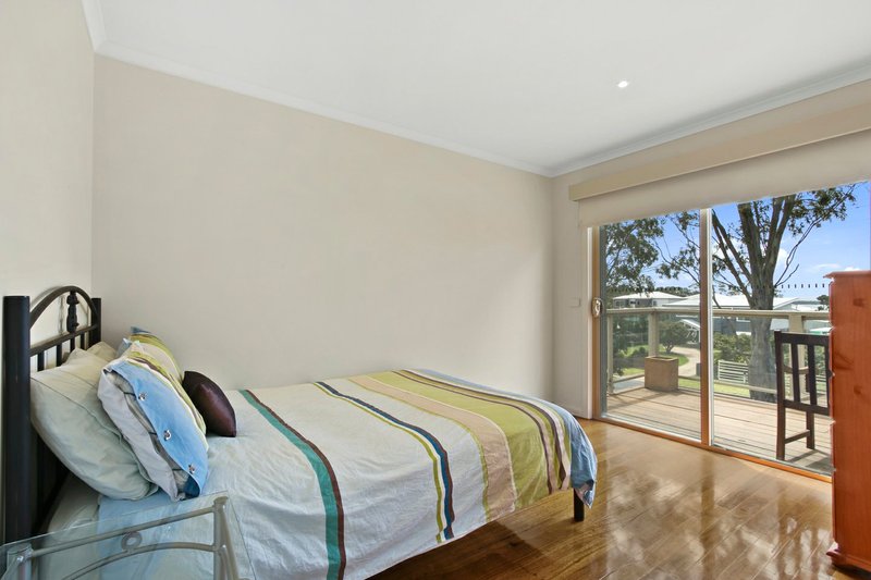 Photo - 160 Bay Road, Eagle Point VIC 3878 - Image 15