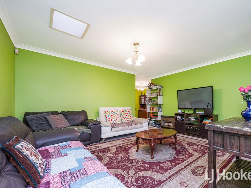 Photo - 160 Berehaven Avenue, Thornlie WA 6108 - Image 7