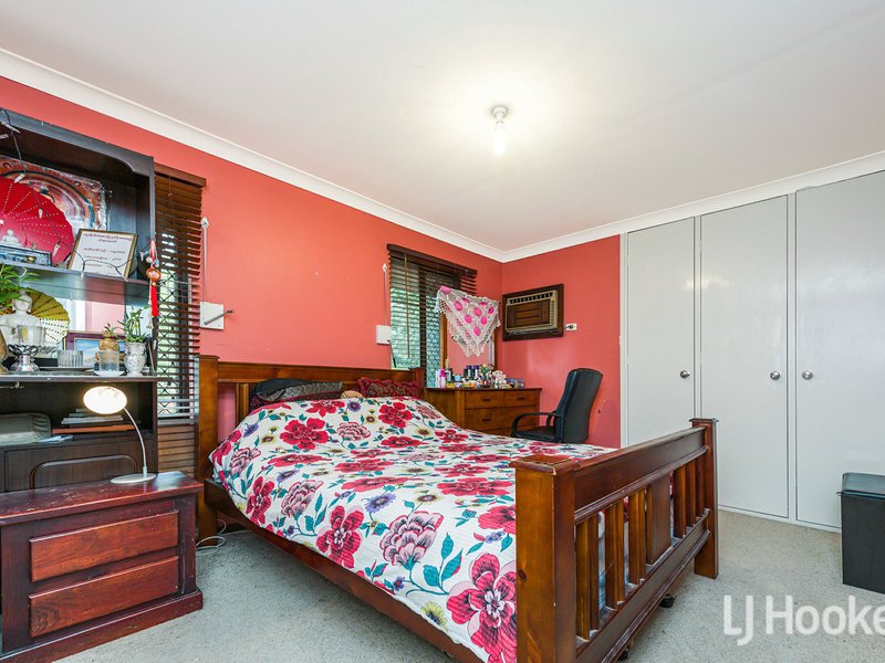 Photo - 160 Berehaven Avenue, Thornlie WA 6108 - Image 11