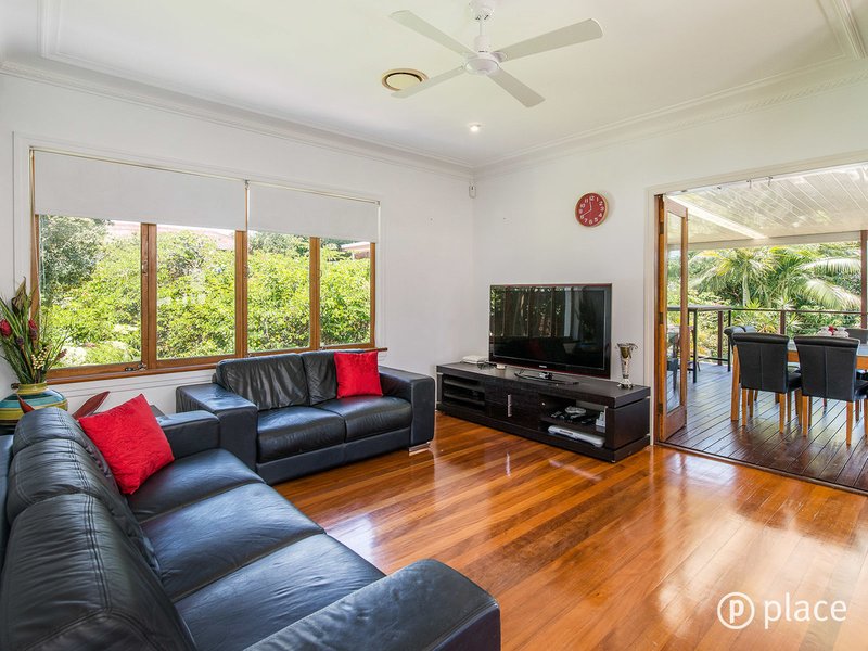 Photo - 160 Cracknell Road, Tarragindi QLD 4121 - Image 4