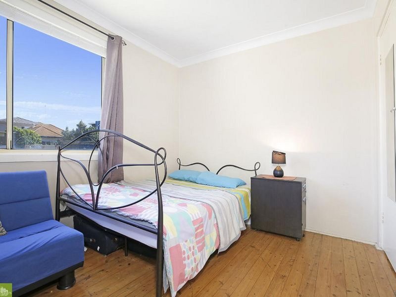 Photo - 1/60 Elliotts Road, Fairy Meadow NSW 2519 - Image 5