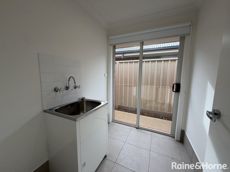Photo - 160 Francesca Boulevard, Munno Para West SA 5115 - Image 15