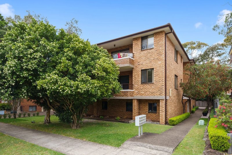 Photo - 1/60 Hampton Court Road, Carlton NSW 2218 - Image 1