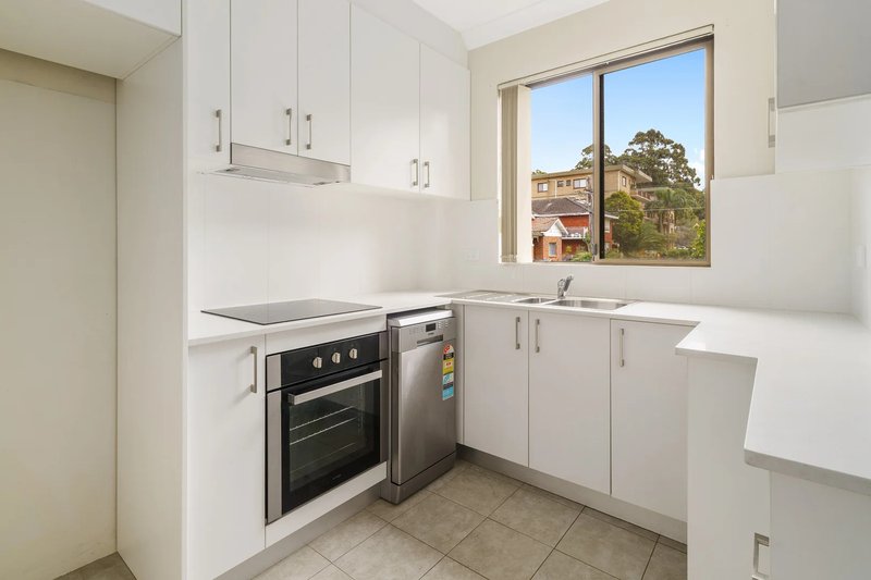 Photo - 1/60 Hampton Court Road, Carlton NSW 2218 - Image 3