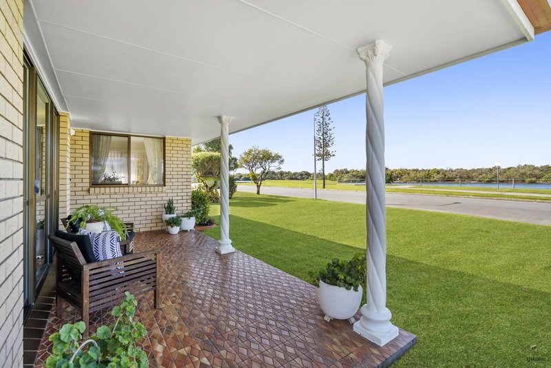 Photo - 1/60 Keith Compton Drive, Tweed Heads NSW 2485 - Image 4