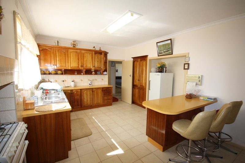 Photo - 160 Mockler Road, Echuca West VIC 3564 - Image 2