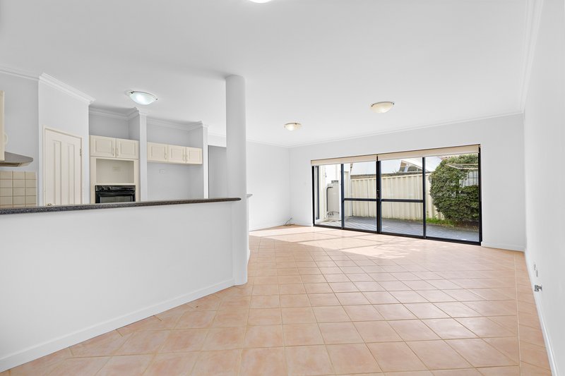 Photo - 1/60 Sandgate Street, South Perth WA 6151 - Image 2