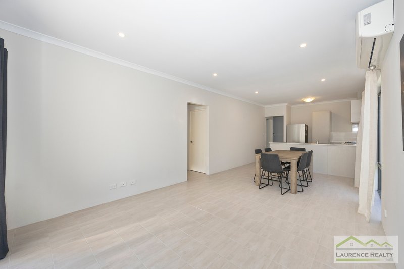 Photo - 160 Shorehaven Boulevard, Alkimos WA 6038 - Image 10