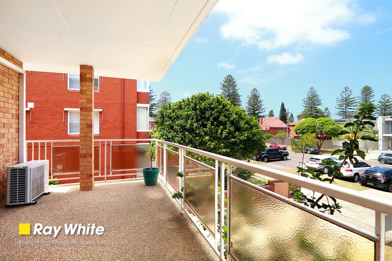 Photo - 1/60 Solander Street, Monterey NSW 2217 - Image 2