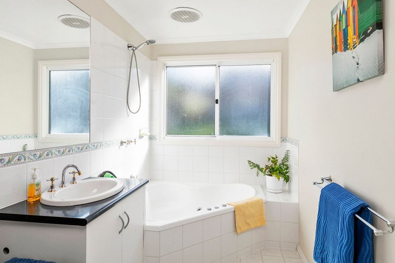 Photo - 1/60 Sunset Strip, Ocean Grove VIC 3226 - Image 7