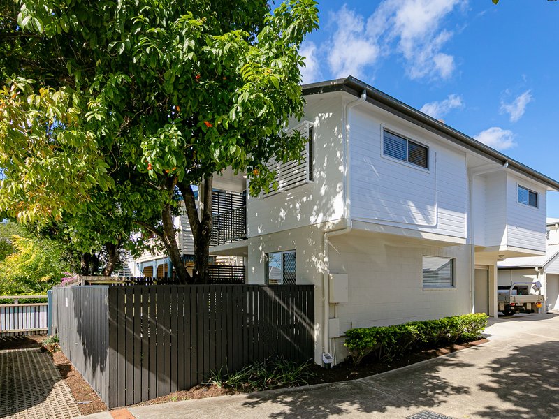 Photo - 1/60 Villa Street, Annerley QLD 4103 - Image 2
