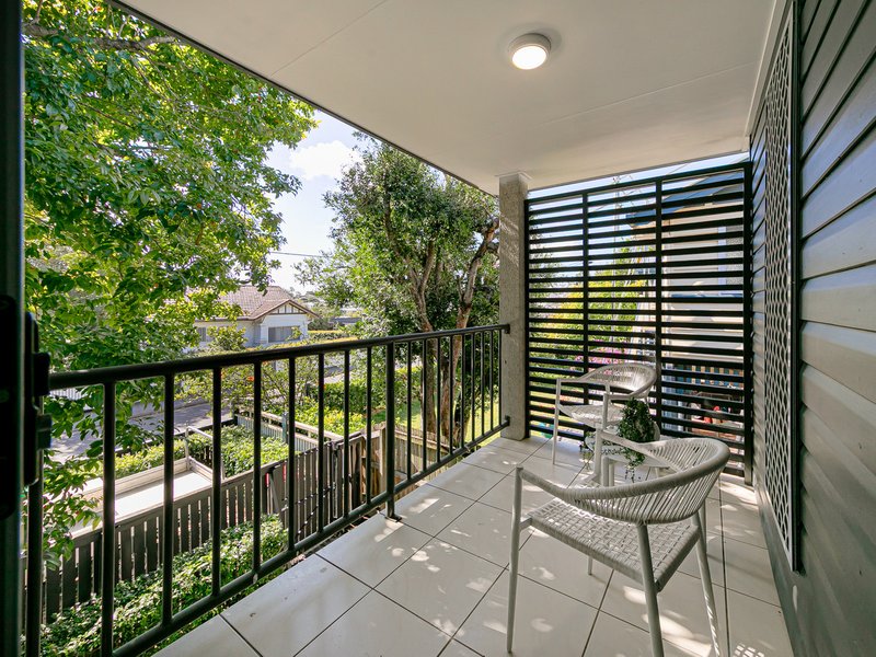 Photo - 1/60 Villa Street, Annerley QLD 4103 - Image 9