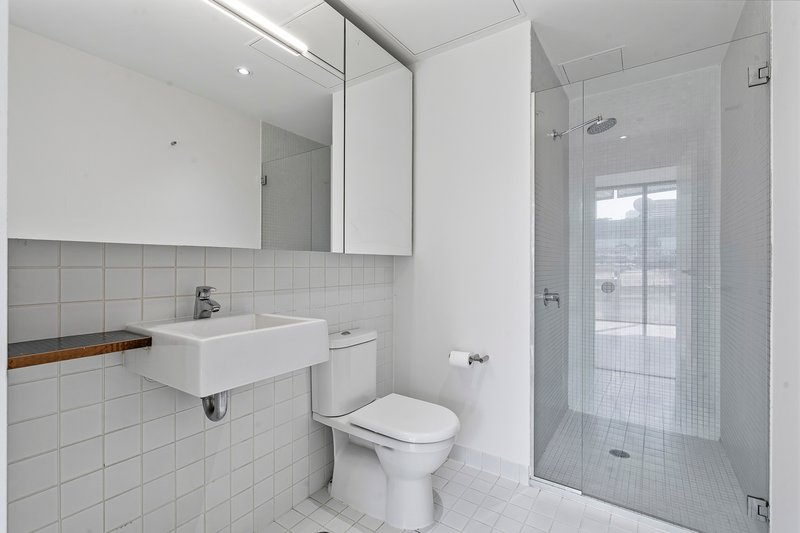 Photo - 1600/8 Waterview Walk, Docklands VIC 3008 - Image 7