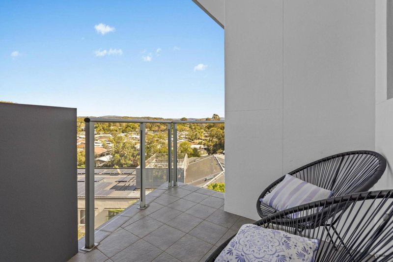 Photo - 1601/12-14 Executive Drive, Burleigh Waters QLD 4220 - Image 13