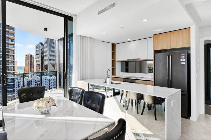 Photo - 1601/28-30 Second Avenue, Broadbeach QLD 4218 - Image 3