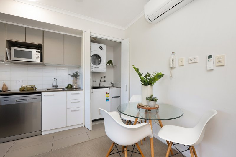Photo - 160/1B Sporting Drive, Thuringowa Central QLD 4817 - Image 3