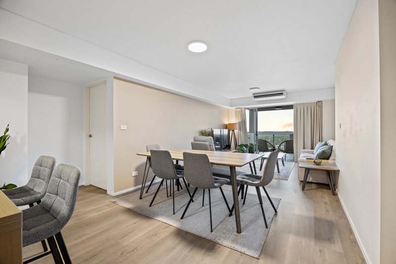 Photo - 1602/111 Lindfield Road, Helensvale QLD 4212 - Image 5