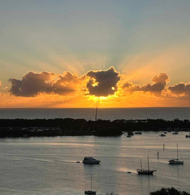 Photo - 1602/50 Marine Parade, Southport QLD 4215 - Image 19