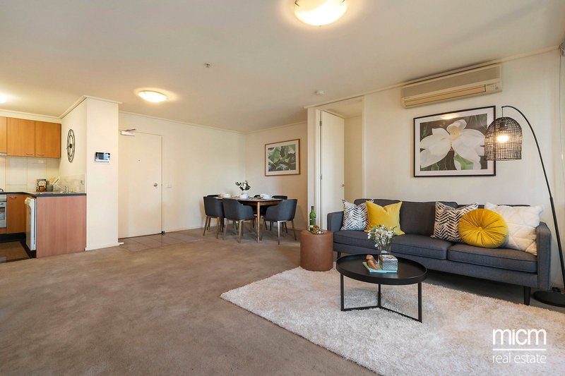 Photo - 1603/163 City Road, Southbank VIC 3006 - Image 2