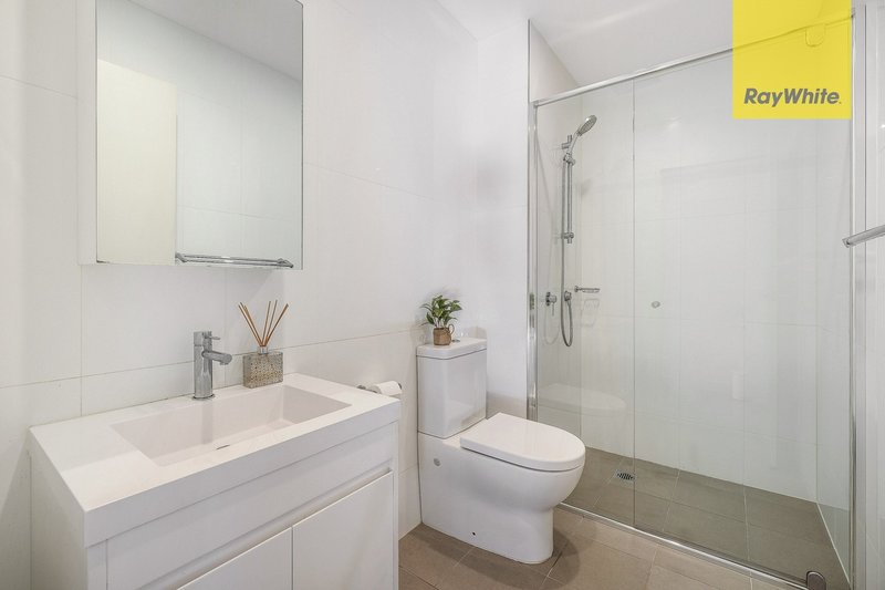 Photo - 1603/22 Parkes Street, Harris Park NSW 2150 - Image 5