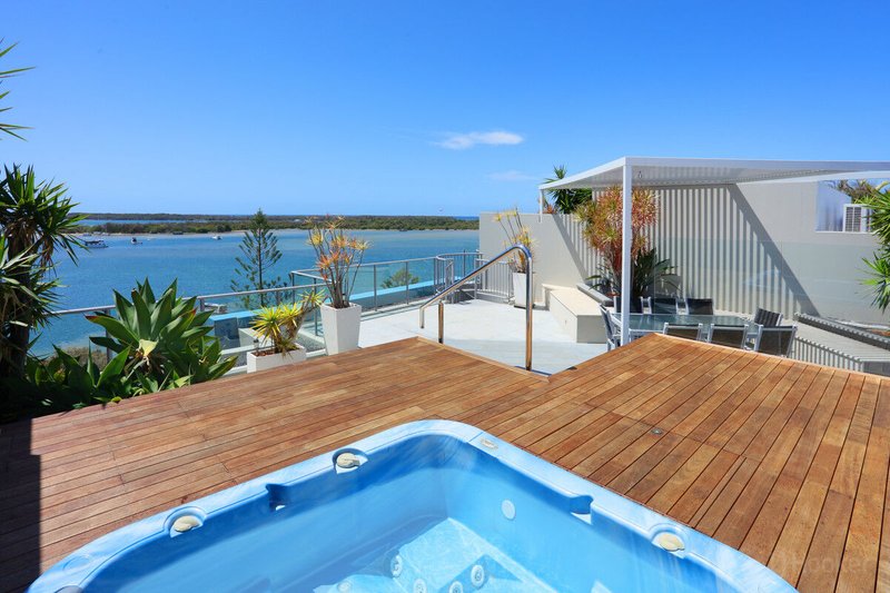 Photo - 1603/438 Marine Parade, Biggera Waters QLD 4216 - Image 3