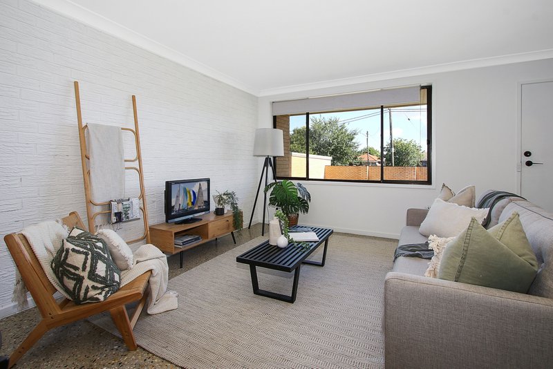 Photo - 1/604 Prune Street, Springdale Heights NSW 2641 - Image 3