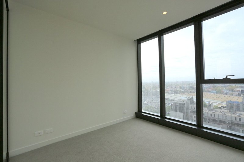 Photo - 1604/157 Abeckett Street, Melbourne VIC 3000 - Image 7