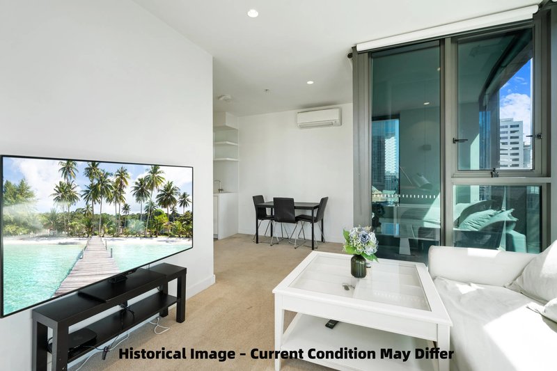 Photo - 1605/285 La Trobe Street, Melbourne VIC 3000 - Image 4