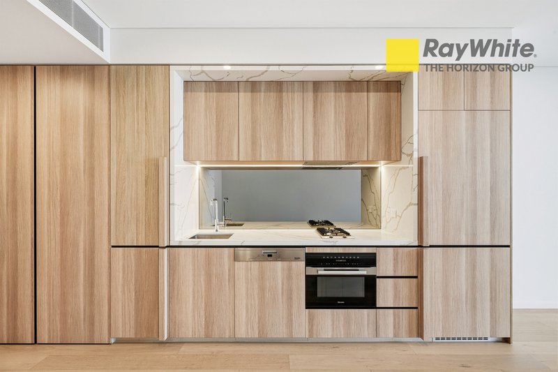 Photo - 1605/500 Pacific Highway, St Leonards NSW 2065 - Image 4