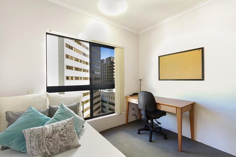 Photo - 1606/104 Margaret Street, Brisbane City QLD 4000 - Image 2