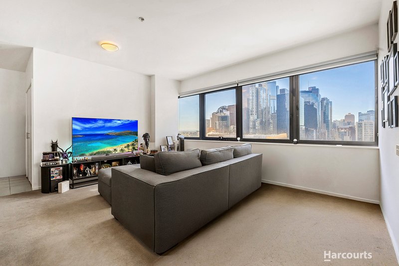 Photo - 1606/250 Elizabeth Street, Melbourne VIC 3000 - Image 1