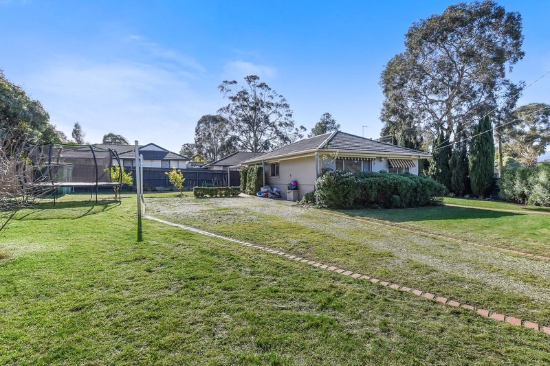 Photo - 1607 Ferntree Gully Road, Knoxfield VIC 3180 - Image 3