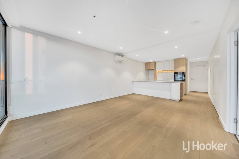 Photo - 1608/40 Hall Street, Moonee Ponds VIC 3039 - Image 2