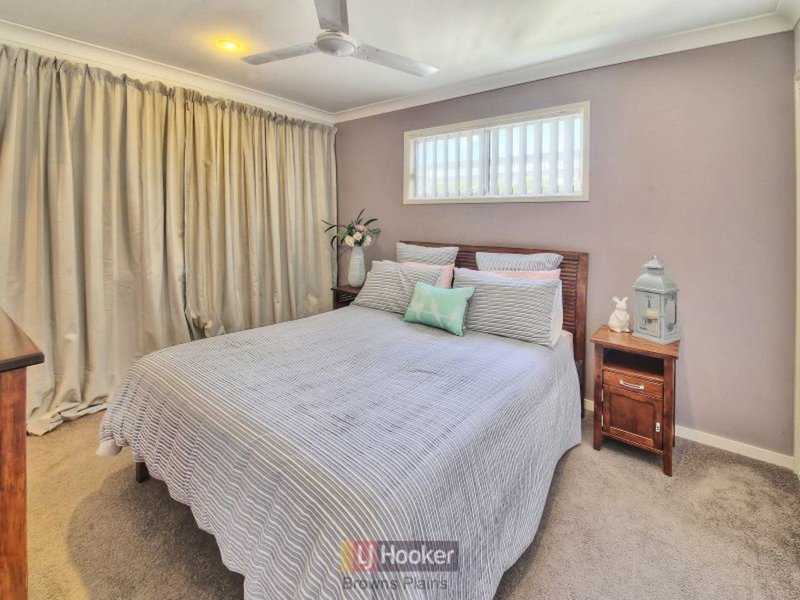 Photo - 16/1-11 Emerald Drive, Regents Park QLD 4118 - Image 6