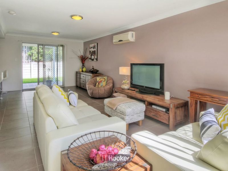 Photo - 16/1-11 Emerald Drive, Regents Park QLD 4118 - Image 8