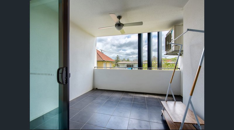 Photo - 16/1-3 Harrys Road, Taringa QLD 4068 - Image 8