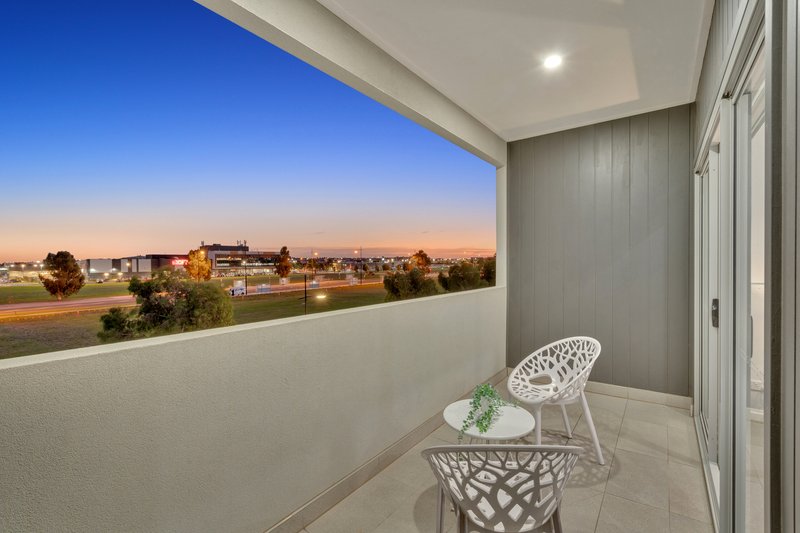 Photo - 1/61-85 Punt Street, Craigieburn VIC 3064 - Image 16