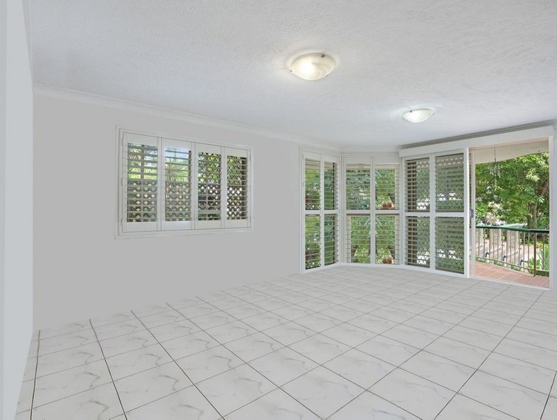 Photo - 1/61 Bauer Street, Southport QLD 4215 - Image 4