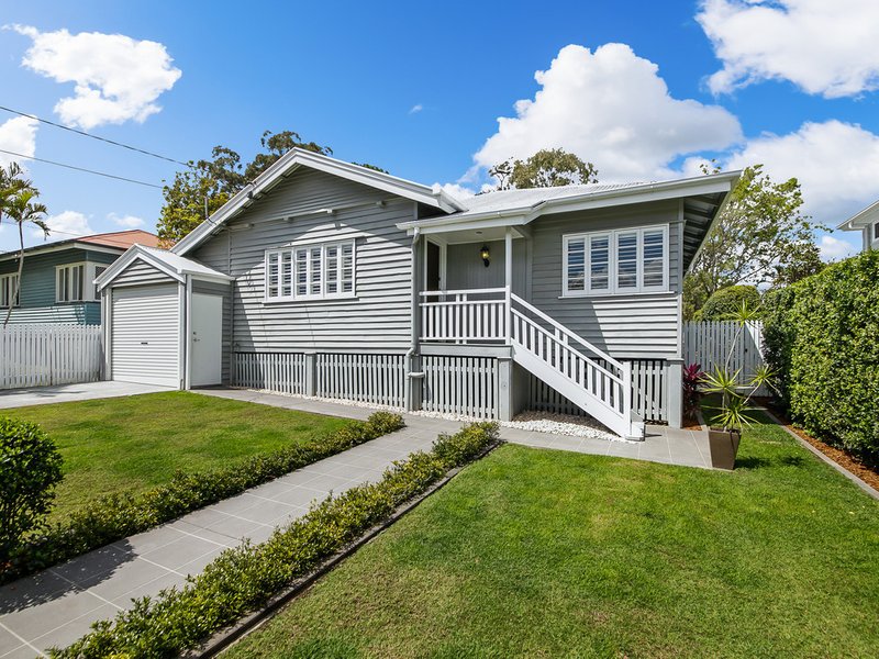 161 Beddoes Street, Holland Park QLD 4121