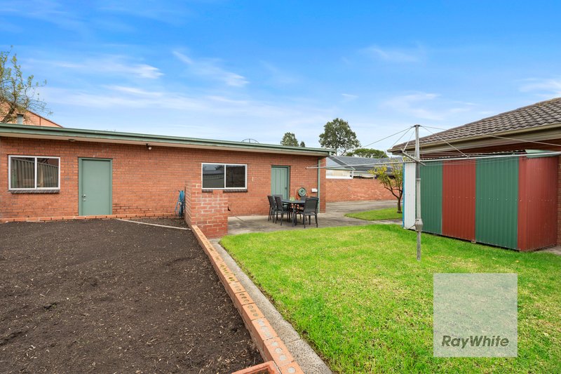 Photo - 161 Broadhurst Avenue, Reservoir VIC 3073 - Image 16