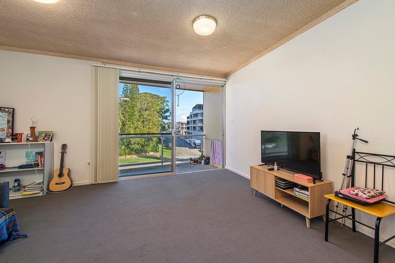 Photo - 16/1 Clarence Street, Port Macquarie NSW 2444 - Image 4