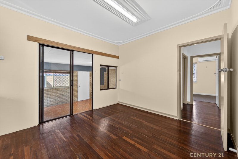 Photo - 161 Gibbs Street, East Cannington WA 6107 - Image 11