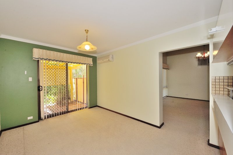 Photo - 1/61 Gloucester Crescent, Shoalwater WA 6169 - Image 5